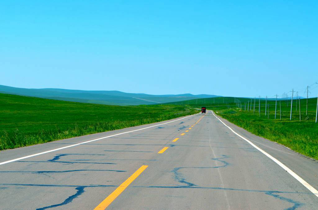 呼倫貝爾邊防公路