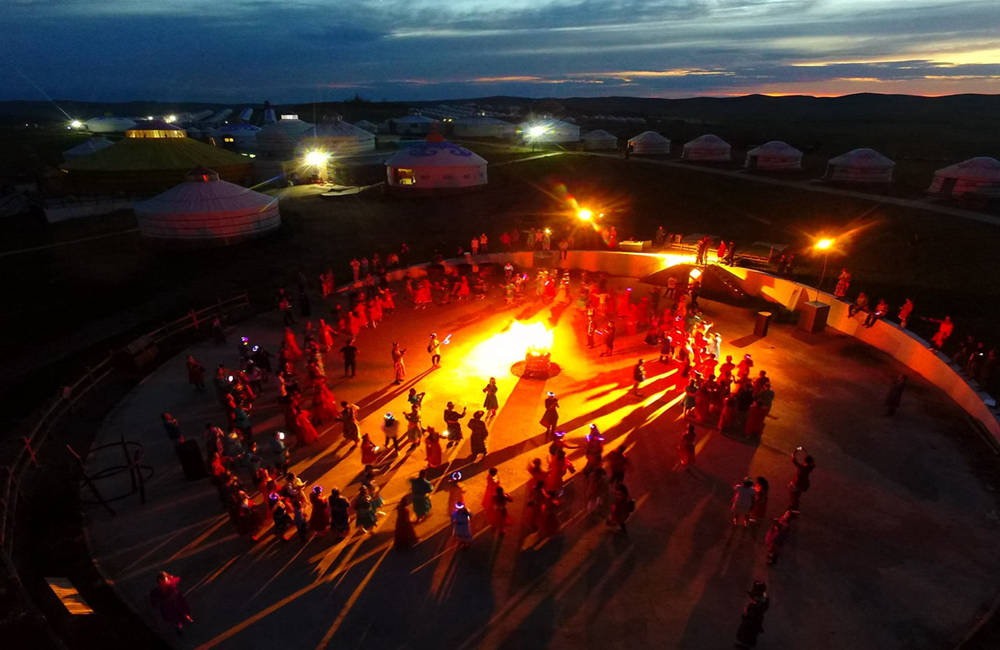 呼倫貝爾大草原篝火